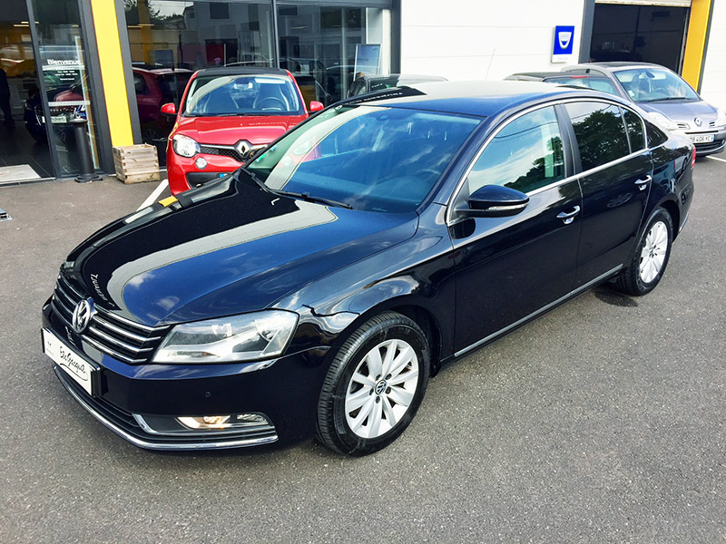 VOLKSWAGEN PASSAT 2.0 TDI 140 DSG6 BLUEMOTION CONFORTLINE