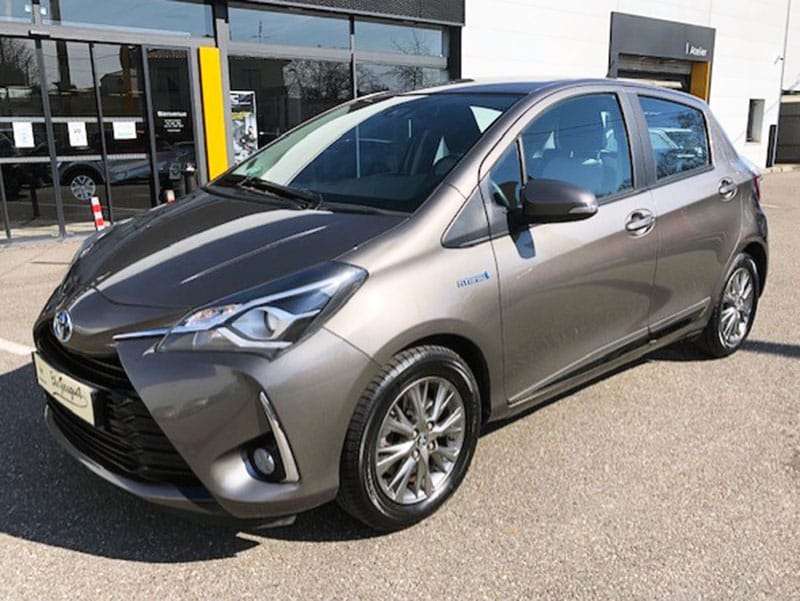 TOYOTA YARIS HYBRIDE 100H DYNAMIQUE